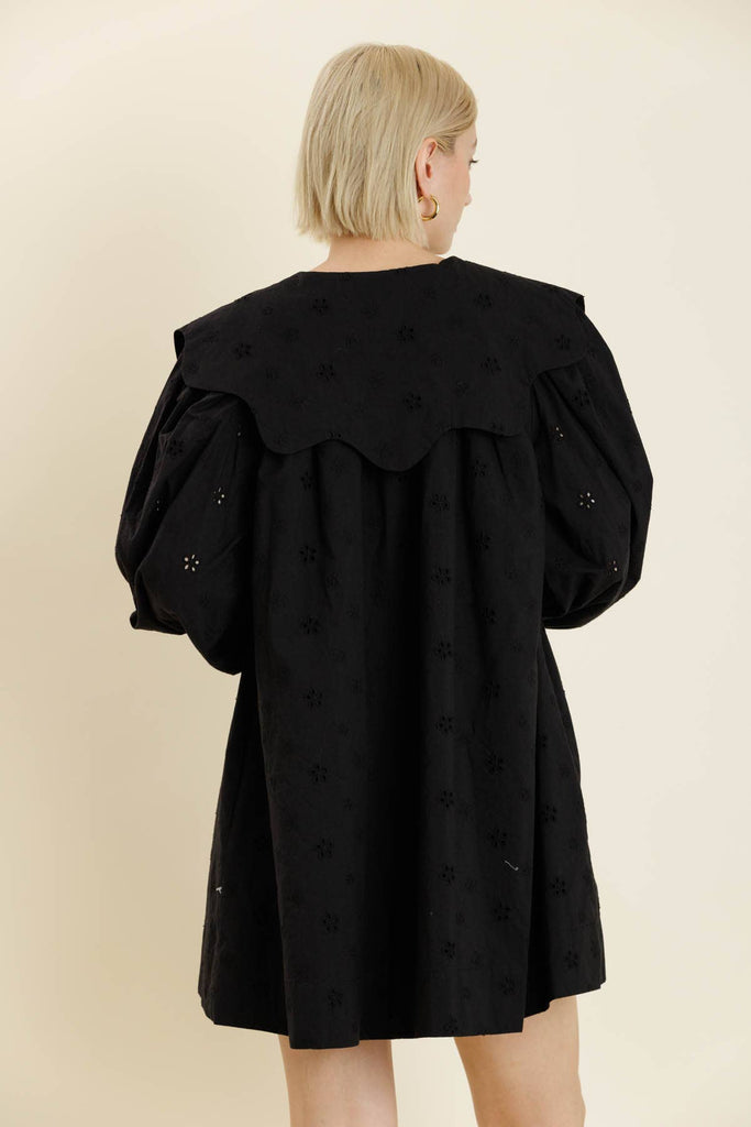 Black scallop collar mini dress
