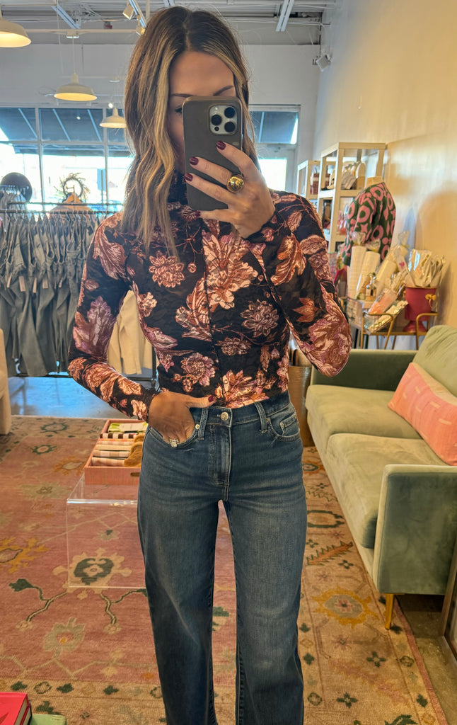 Floral lace top IT13278