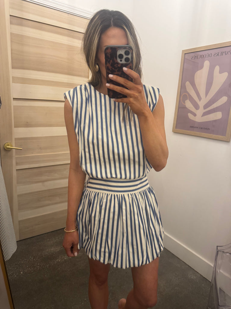 Stripe round neck top