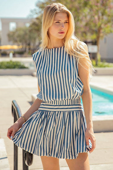 Stripe round neck top