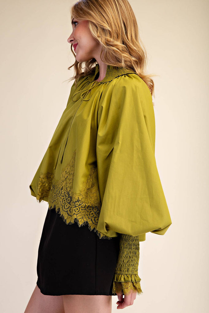 Lace Puff-Sleeve Voluminous Blouse