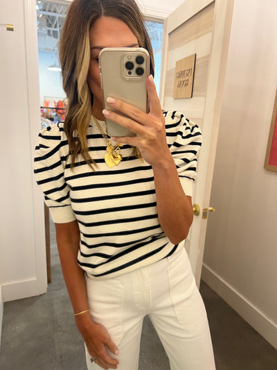 Black stripe short sleeve puff sweater