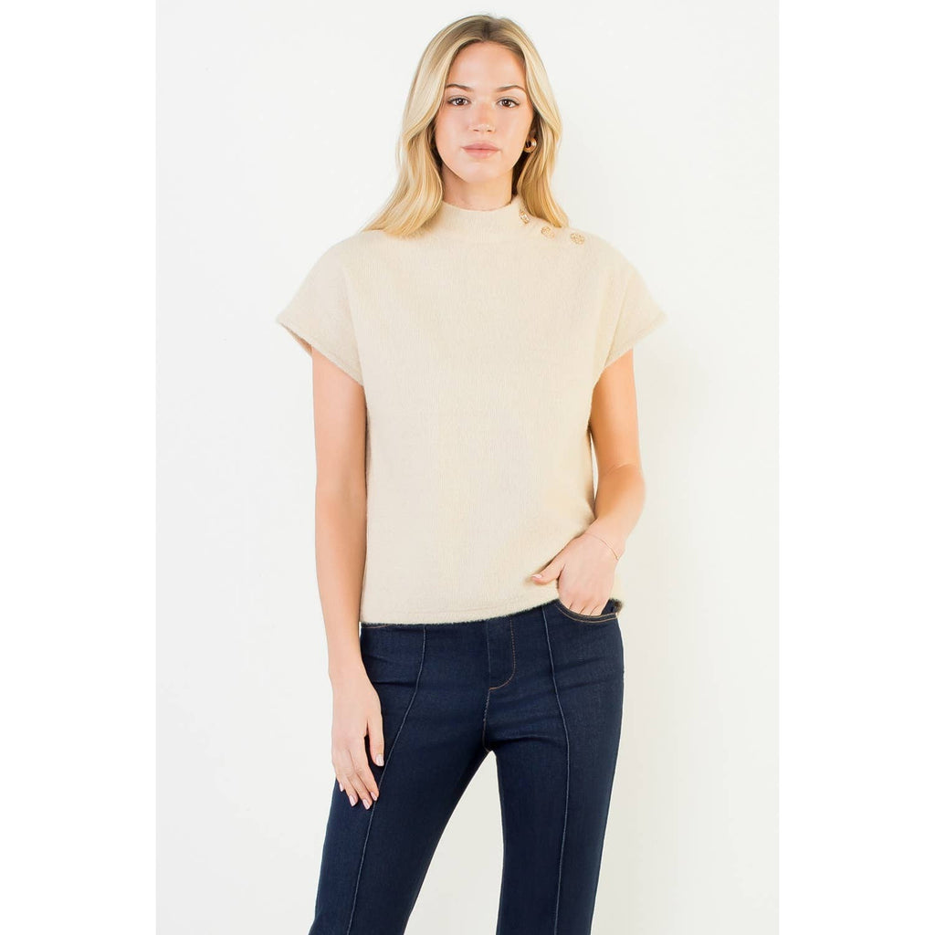 Ali button shoulder top