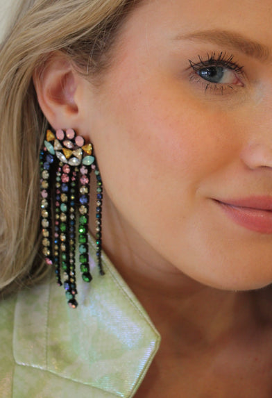 Fete drop earring
